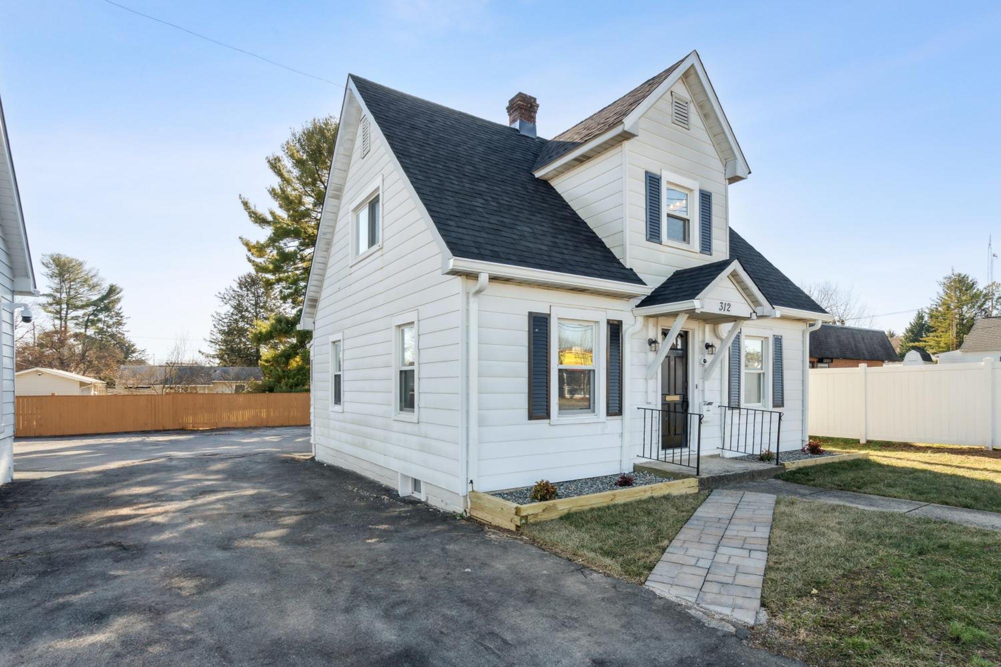 Logan'S House In Downtown Frederick Villa Exterior photo