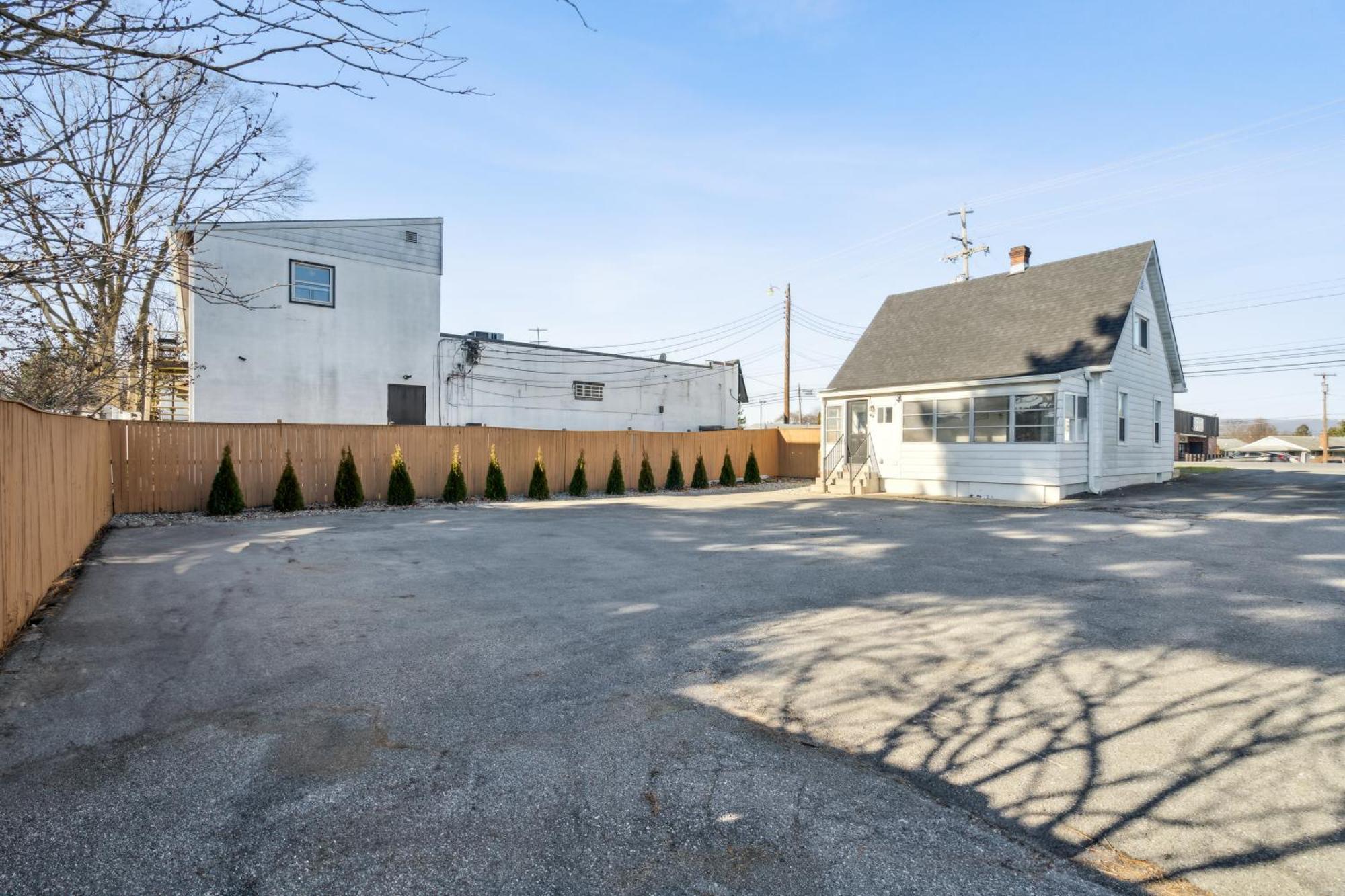 Logan'S House In Downtown Frederick Villa Exterior photo